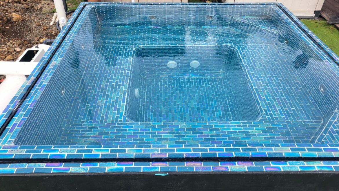 SPA A DEBORDEMENT – 8 Jets